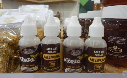 Miel virgen de abeja Melipona (abejas Nativas)