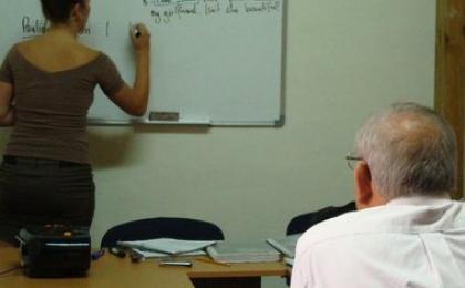 Cursos de idiomas impartidos por profesores con experiencia, nativos y certifica