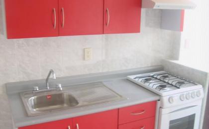 cocina integral puertas en laminado cubierta formica estufa y campana mabe