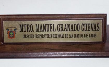 Portanombre, Personificador