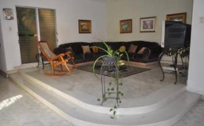 LFONDIU JR SUITES ECONOMICAS