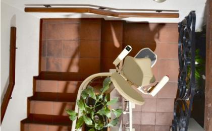 silla salvaescalera curva